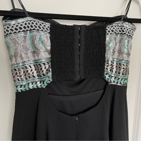 Forever 21 Sequin strapless dress - Picture 4 of 5